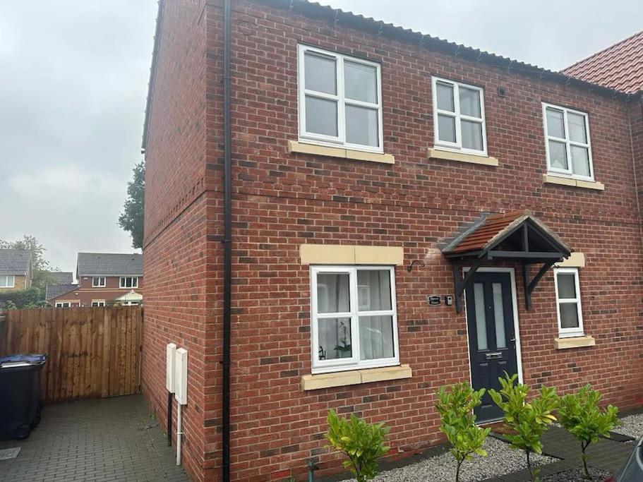 Villa Immaculate House In Doncaster Cantley  Exterior foto